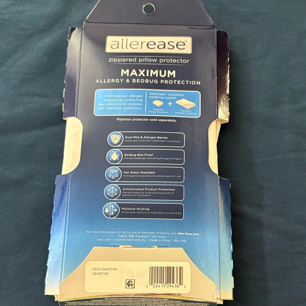 AllerEase Maximum Pillow Protector - Blue - Picture 2 of 2